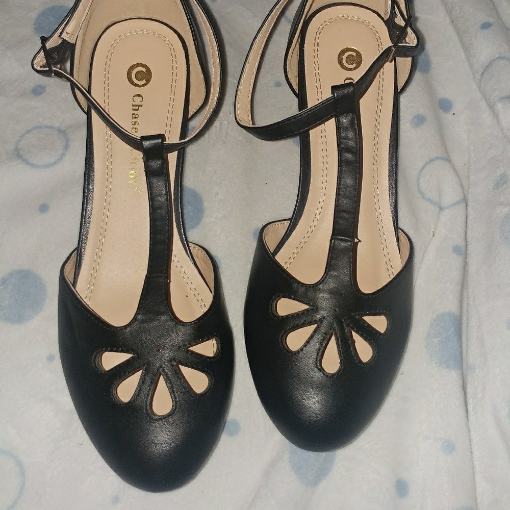 Mary Jane low heel